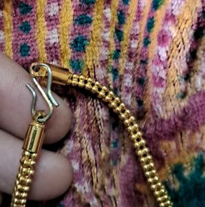 Beautiful Traditional Necklace And Earrings