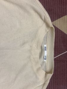 Cream Puff Sleeve Knit Top