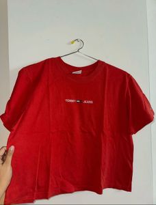Red Tommy Jeans T-Shirt