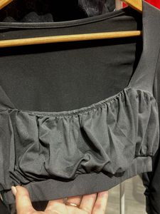 Full Sleeve Crop Top  /Active Wear
