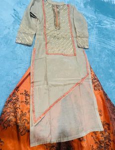 Beautiful Kurti With Printed Plazo