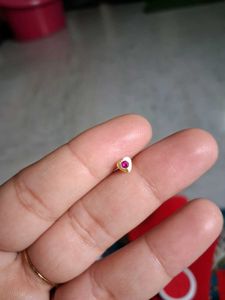 Heart Stud Nose Pin gold