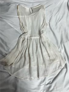 Chic Off-White Embellished Gown🤍