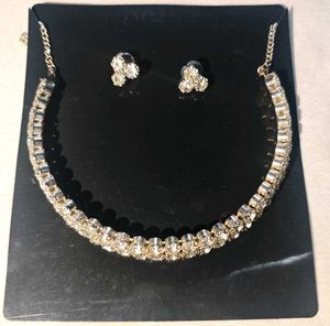 Silver Necklace Set