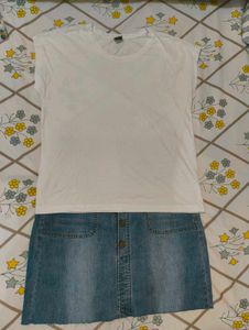 Classic Denim Skirt &amp; Basic Tee