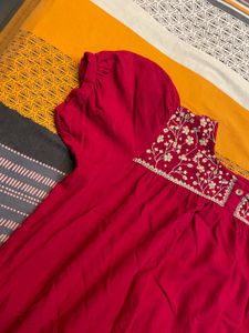 Embroidered Red Tiered Kurta