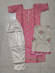 Elegant Pink Kurta Set with Dupatta
