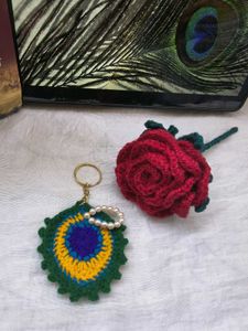 Crochet Peacock Feather Keychain