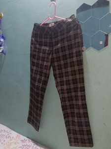 Chic Plaid Trousers