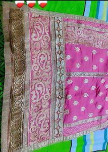 Pink &amp; Gold Pakistani Kurte With Dupatta