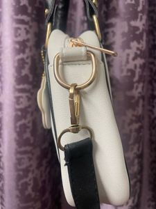 Chic White &amp; Black Handbag