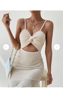 Chic Cutout Bodycon Mini Dress