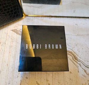 Bobbi Brown Brick hilighter