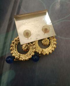 Earings