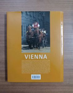 Hardcover book Titled "Vienna"