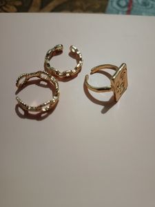 Set of 3 Chic Gold Rings