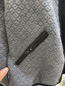 Stylish Gray Cropped Jacket