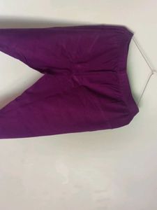 Purple leggings