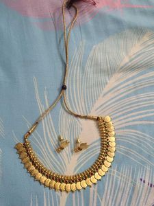 Traditional Gold Coin Necklace Set