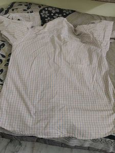 2 Men's Checked Casual Shirts
