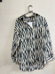 Stylish Zebra Print Button-Up Shirt