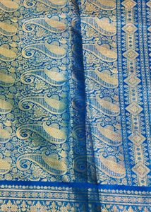 blue colour pattu saree