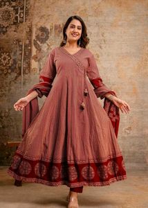 Maroon Ethnic Kurta Set with Pants Only M Size