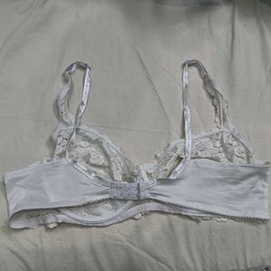 Beautiful ❤️‍🔥White Lace Bra