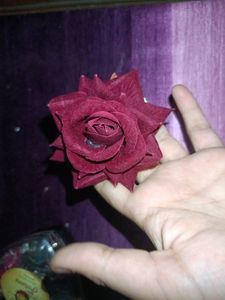 Red Rose Clip