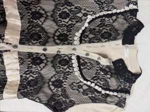 Elegant Lace Trim Cardigan