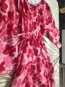Chic Floral Tiered Maxi Dress