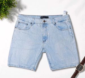 Light Wash Denim Shorts — ZARA Man
