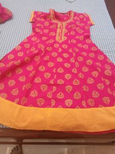Vibrant Pink Kurta with Golden Motifs
