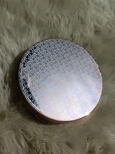 Kay Beauty hydra cloud foundation 100P.light
