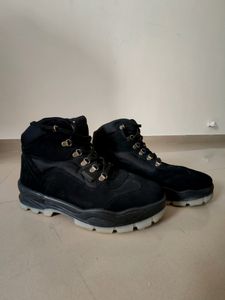 Classy Men Shoes In Sale