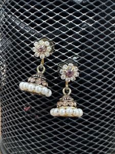 Exquisite Jhumka Earrings with Pearls