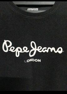 Combo of Dodger pant with Pepe tshirt