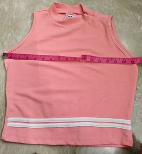 Brand New Sleevless Peach Crop Top S