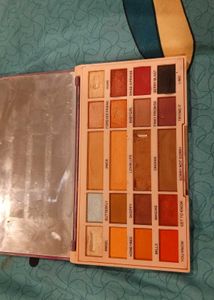 Eyeshadow palette