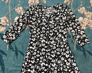 floral v neck black dress