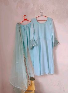 Very Beautiful Pakistani Georgette Suit