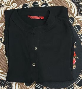 Elegant Black Kurta with Metallic Belt