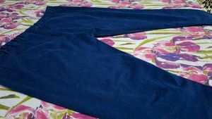 Women's Navy Blue Low Rise Denim Pant
