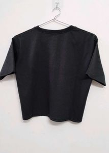 Black #nofilter Crop T-Shirt