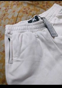 Comfortable White Sweat Shorts