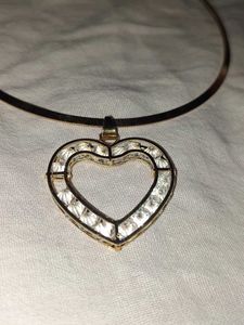 Chic Heart Pendant Choker Necklace