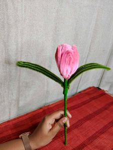 Pink Tulip Pipecleaner!!🫶🏻