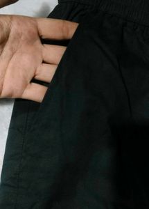 🆕🖤BRAND NEW Black Cargo Pants for Women