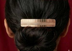 Elegant Gold Hair Clip
