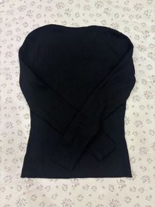 Black Ribbed Square Neck Top